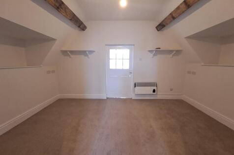 Bedroom 5 (1) 
