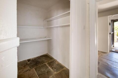 Storage cupboard