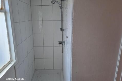 GF shower room
