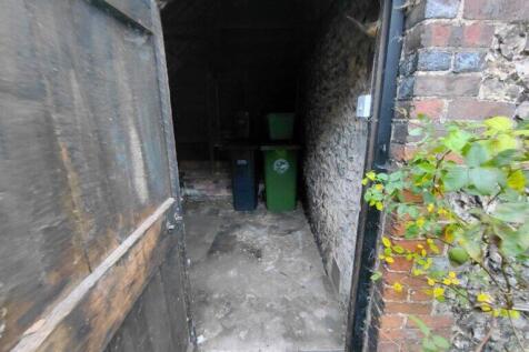 Bin Store