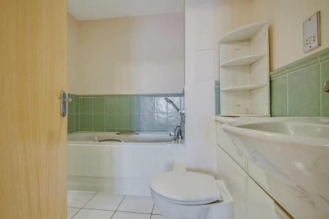 Bath1.jpg