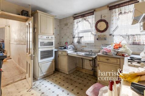 4 55 Purves Road IMGL1863.jpg