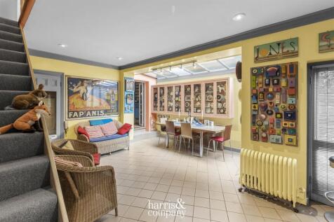 5 49 COURTHOPE RD IMGL9378.jpg