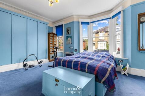 14 49 COURTHOPE RD IMGL9420.jpg