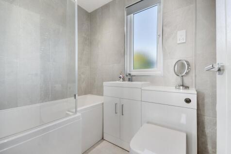 Upstairs bathroom