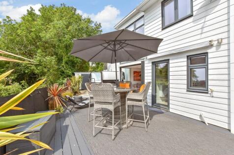 External Lifestyle Photograph