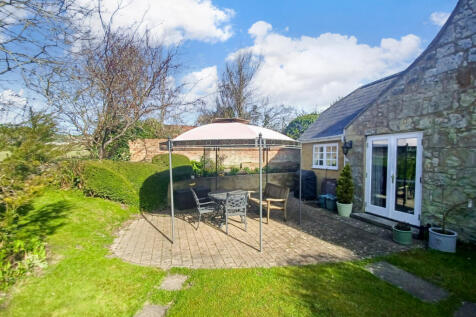 Patio Area*