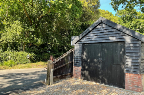 Detached Garage