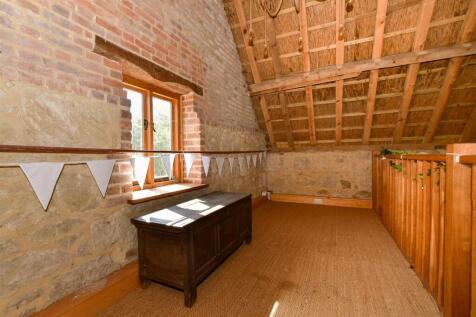 Workshop/Outbuildings