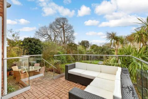 Patio / Decking