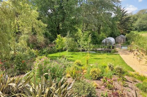 Rear Garden*