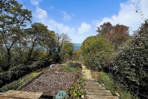 Garden Access To Beach
