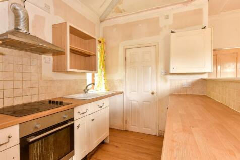 Kitchen/ Living Room