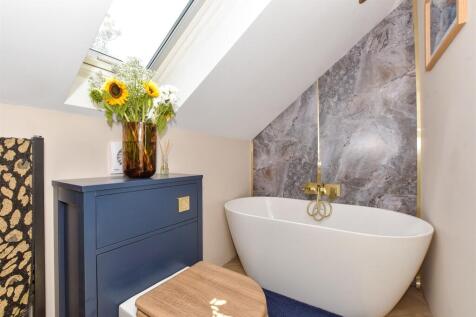 Ancillary Bathroom