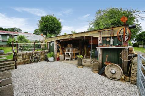 Workshop / Woodstore