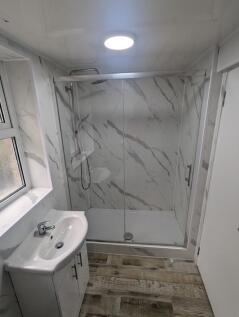 Main bath 2