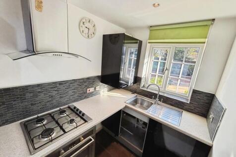 09c4df05-Kitchen 202.jpg