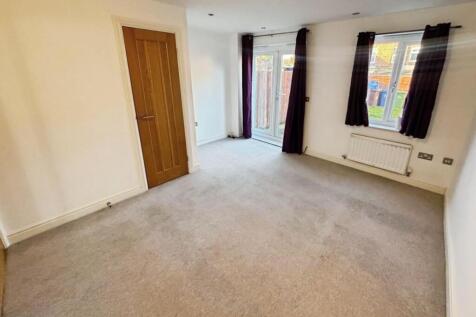 8296b670-Living 20room.jpg