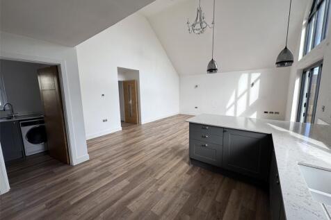 Kitchen/Utility