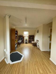 Bedroom2_WA0001.jpg