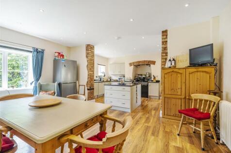 Breakfast Room