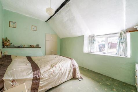 8 Farmhouse bedroom 1.jpg