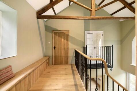 TheCoachHouse202311148393.jpg