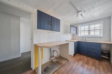 Flat Kitchen.jpg
