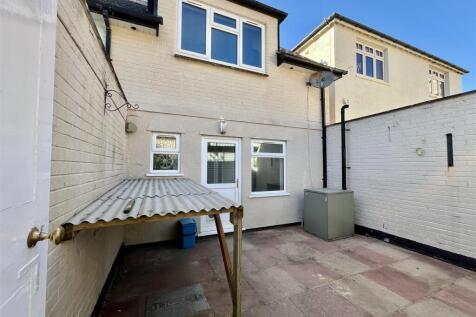 Rear Courtyard
