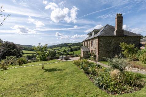 Page 7 bottom identical size to top image Roncombe