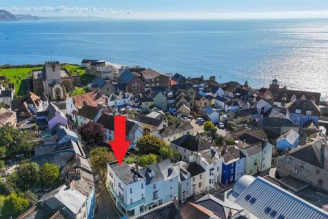 Monmouth Street with arrow.jpg