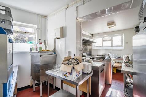 Kitchen Restuarant.jpg