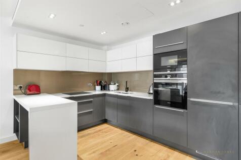 Kitchen.JPG
