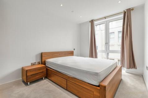 Bedroom.JPG