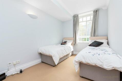 bedroom.jpg