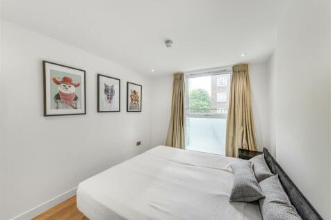 Bedroom.JPG