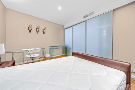 Bedroom.jpg