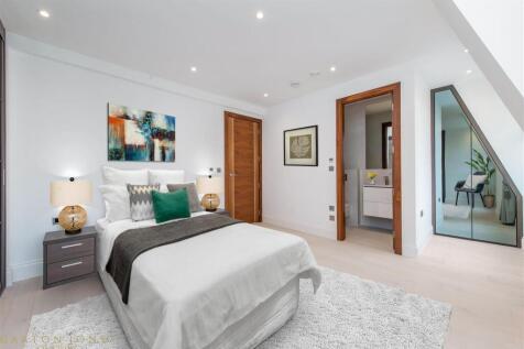 Bedroom (2).jpg