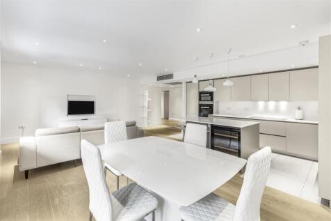 Dining Room.JPG