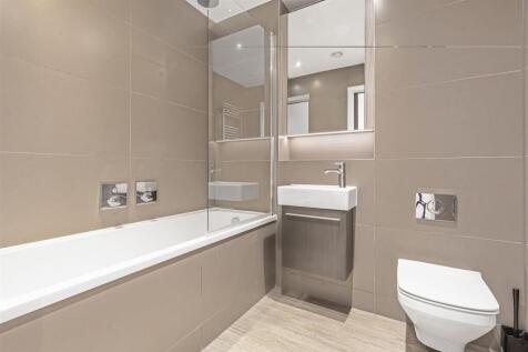 Bathroom.jpg