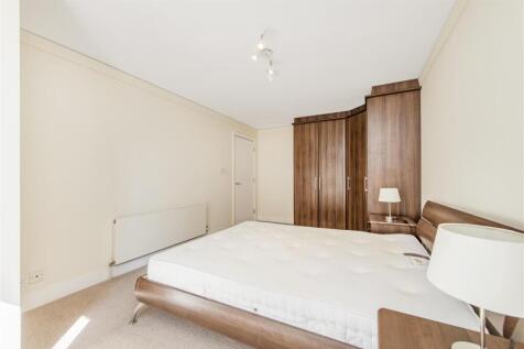 Bedroom (2).jpg