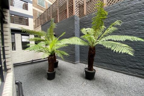 Courtyard.jpg