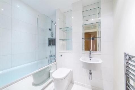 Bathroom.jpg