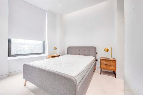 Bedroom.JPG