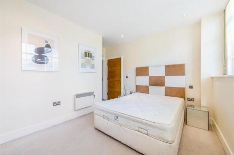 Bedroom.jpg