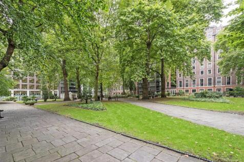 St Johns Gardens