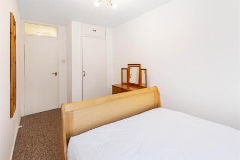 bedroom.jpg
