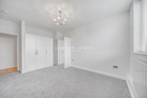 Bedroom.jpg