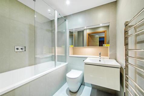 Bathroom.jpg