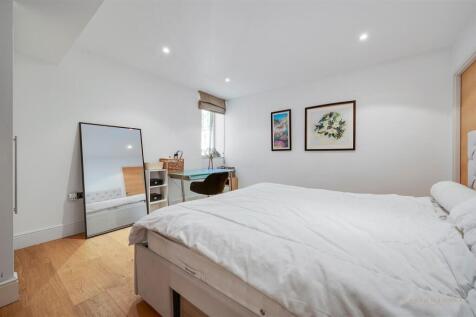 Bedroom.jpg